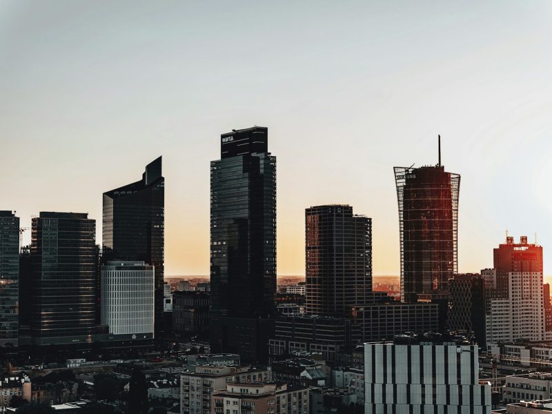 Warszawa - niszczenie dokumentów wsparciem lokalnego biznesu